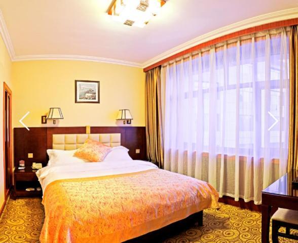 Lanzhou Hualian Hotel Exteriör bild
